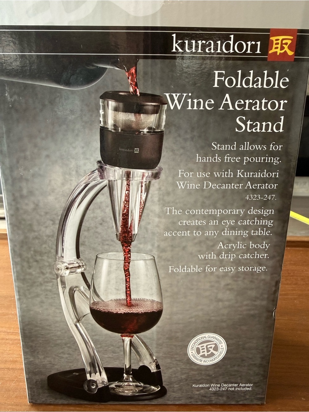 Kuraidori Foldable Wine Aerator Stand Clear Acrylic New in Box